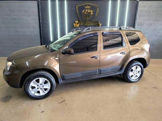 RENAULT DUSTER 1.6 DAKAR 4X2 16V FLEX 4P MANUAL RENAULT DUSTER 1.6 DAKAR 4X2 16V FLEX 4P MANUAL
